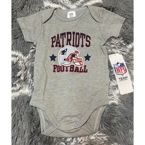 NEW! NFL New England Patriots One-Piece Size 0-3 Months